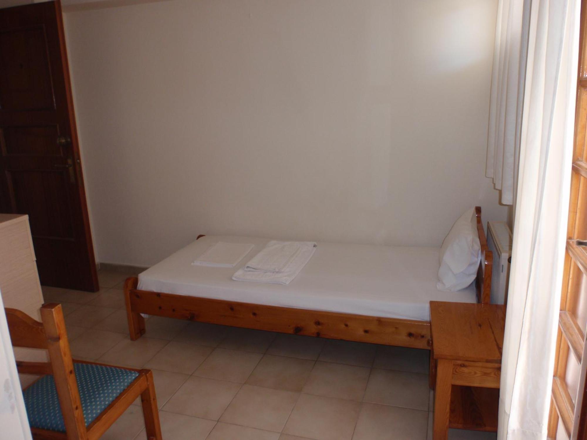 Vazakas Rooms Mytilíni Exterior foto