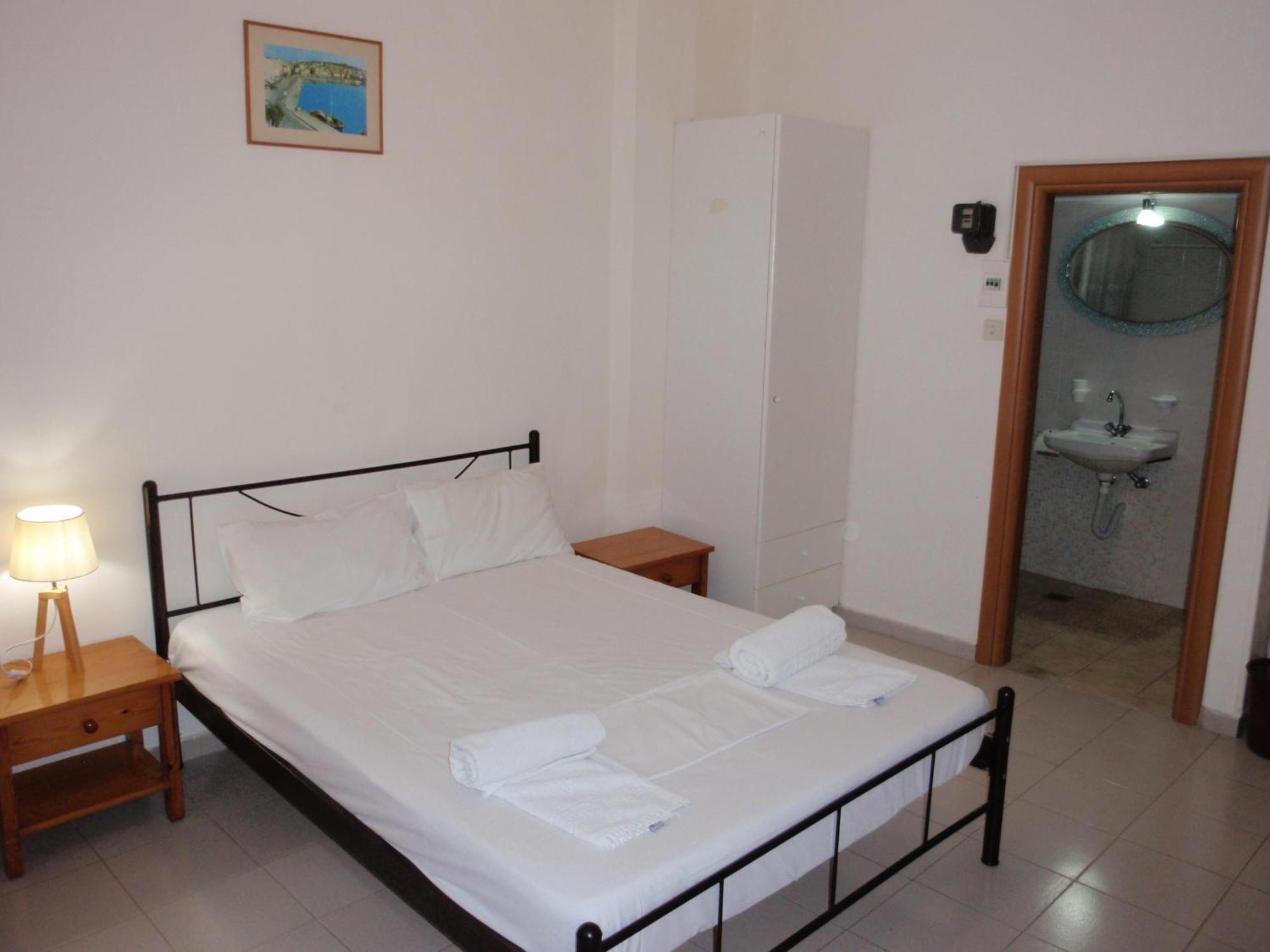 Vazakas Rooms Mytilíni Exterior foto